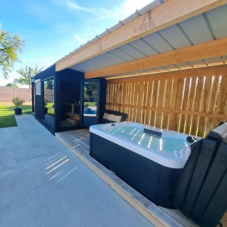 Cocooning A Avec Piscine Et Spa, Animaux Bienvenus - Fr-1-496-384 Vivans
