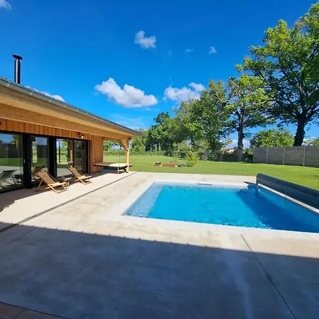 Cocooning A Avec Piscine Et Spa, Animaux Bienvenus - Fr-1-496-384 *